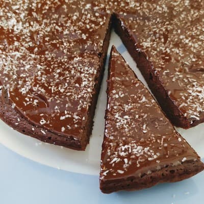 Pan di Spagna al cioccolato senza forno