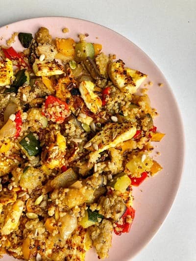 QUINOA CON VERDURAS Y TIRAS DE POLLO