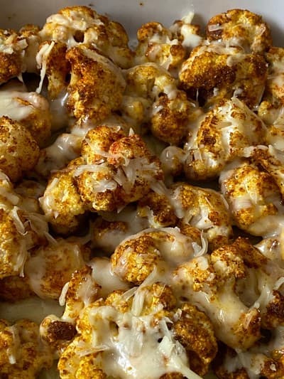 Cavolfiore al forno con curry e formaggio